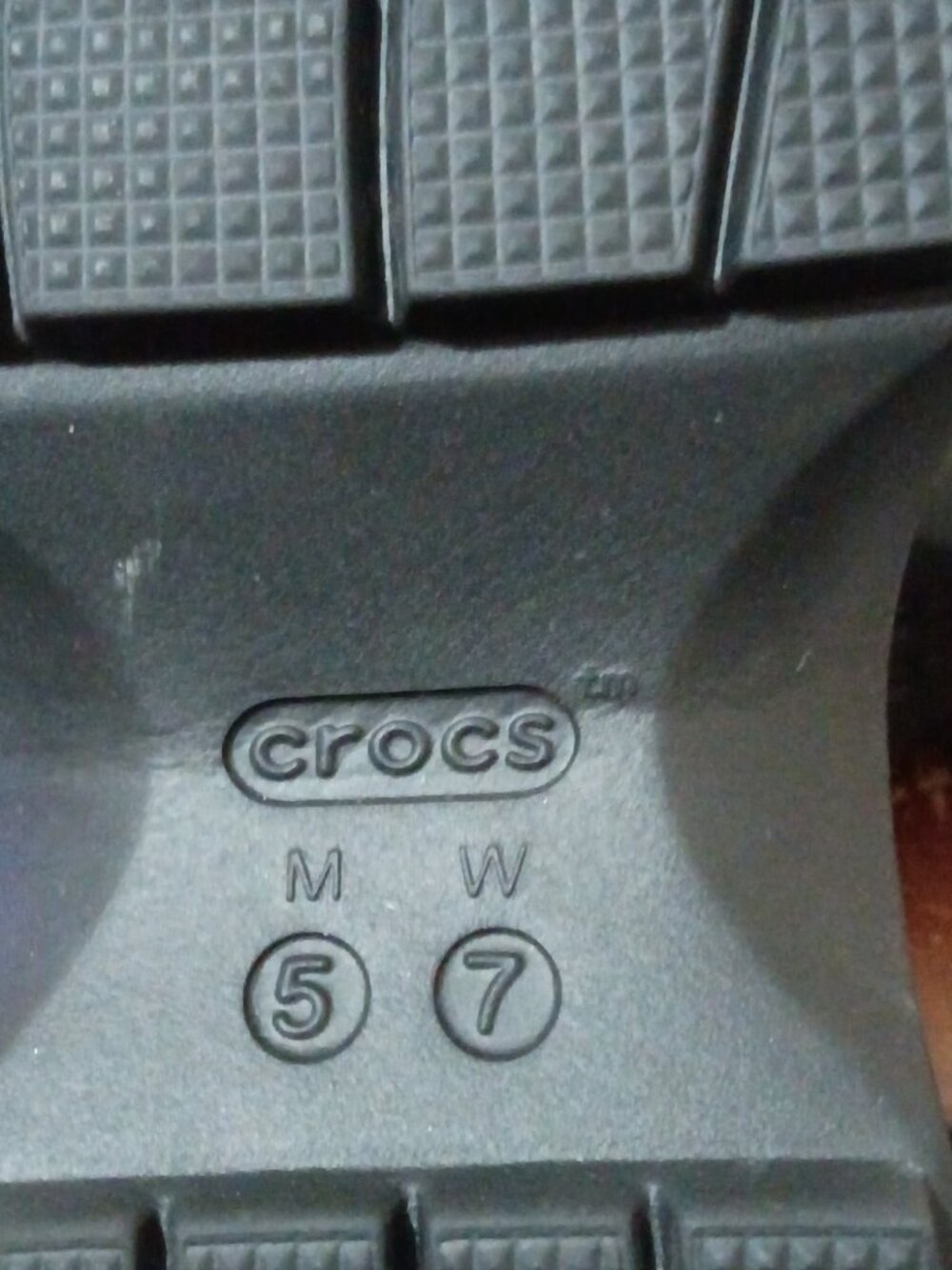 Crocs Stomp Loafer Platform Clogs White Black Women's Size 7 Women's 2099371HR - Picture 2 of 13